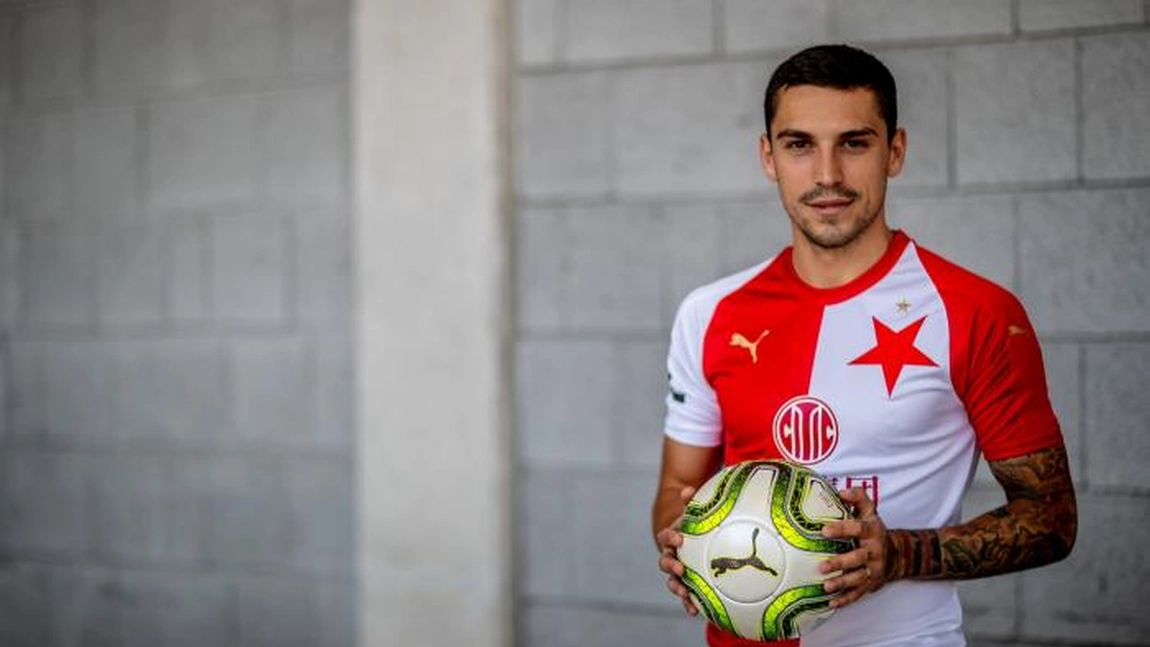 Nicolae Stanciu este idol la Slavia Praga: toată lumea îl iubește. Gestul făcut de unul dintre colegi, în fața camerelor TV