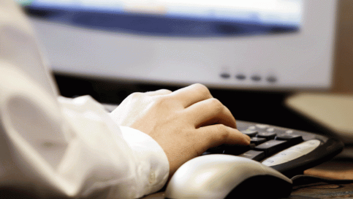 Ce înseamnă BRB? Explicaţia abrevierii utilizate pe internet