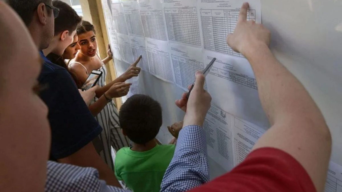 Rezultatele finale, la Evaluarea Națională 2020, vor fi publicate astăzi, 27 iunie 2020! Urmează repartizarea computerizată în clasa a IX-a!
