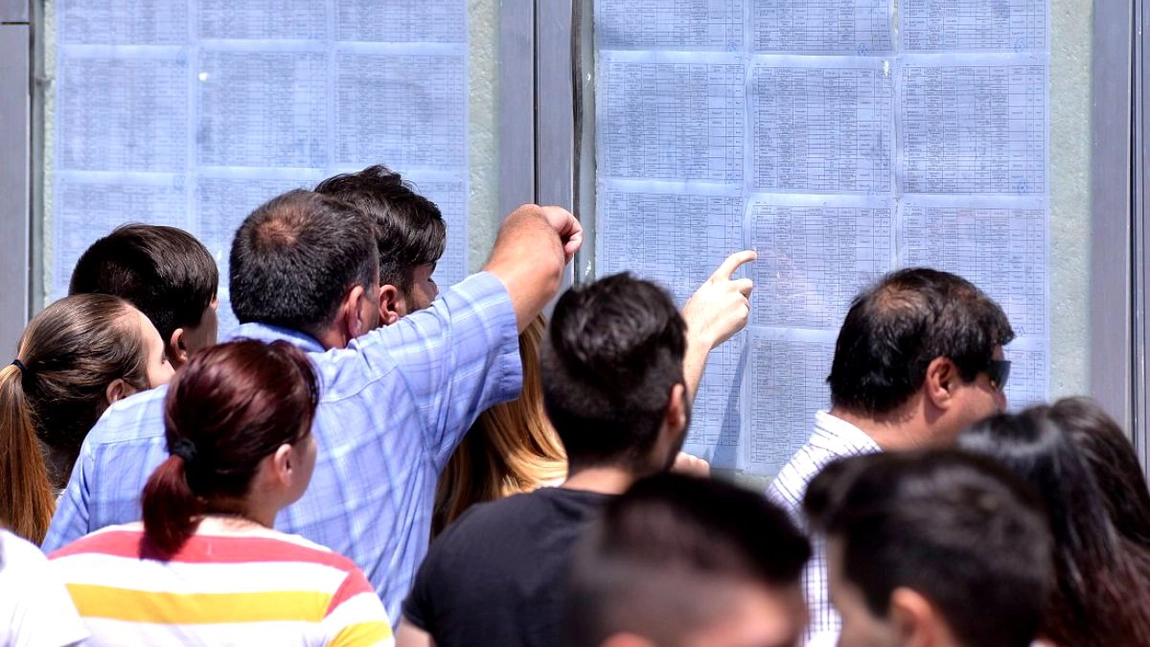 Ministerul Educației și Cercetării a centralizat rezultatele înregistrate în prima sesiune a examenului de Bacalaureat 2020 - DOCUMENT