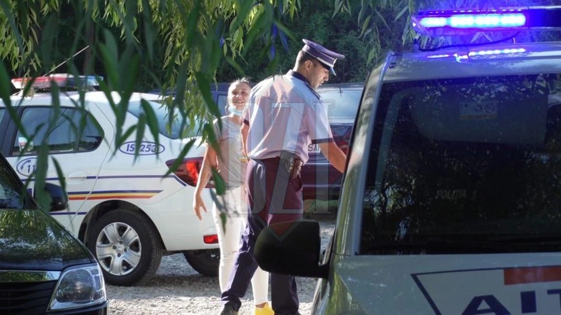 Traficanţi de persoane, săltaţi de mascaţi şi duşi în penitenciar! Fetiţe, duse 