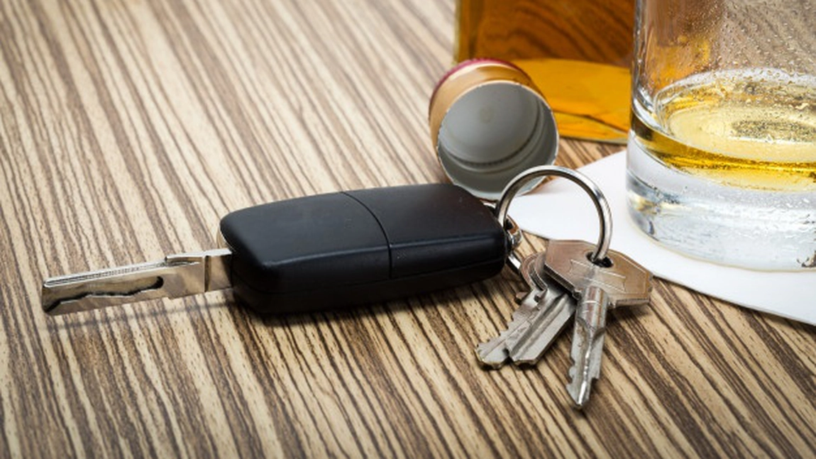 Un ieșean a scăpat de pușcărie după ce a urcat băut la volan! A fost prins în timp ce conducea fără permis o mașină neînmatriculată! (Exclusiv)