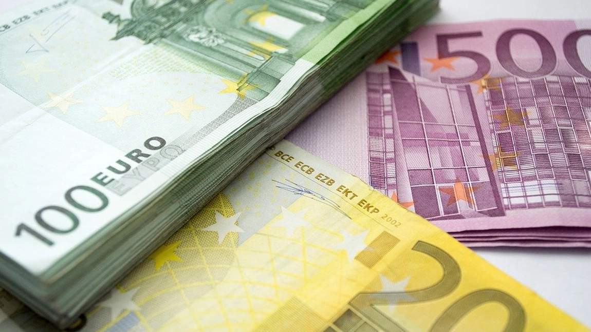 Fermierii din Iași au primit subvenții APIA în valoare de 70 de milioane de euro. Cele mai mari sume, acordate ieșenilor care exploatează suprafețe mari de terenuri agricole