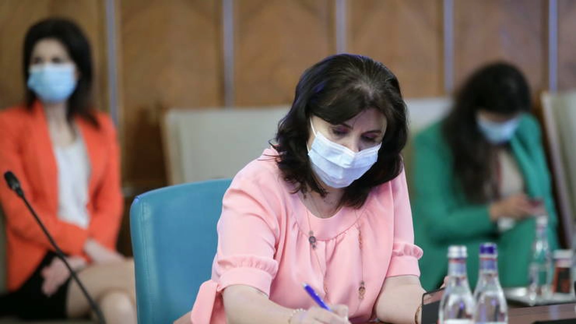 Ce spune Monica Anisie despre începerea școlilor: „Mai puține ore!“