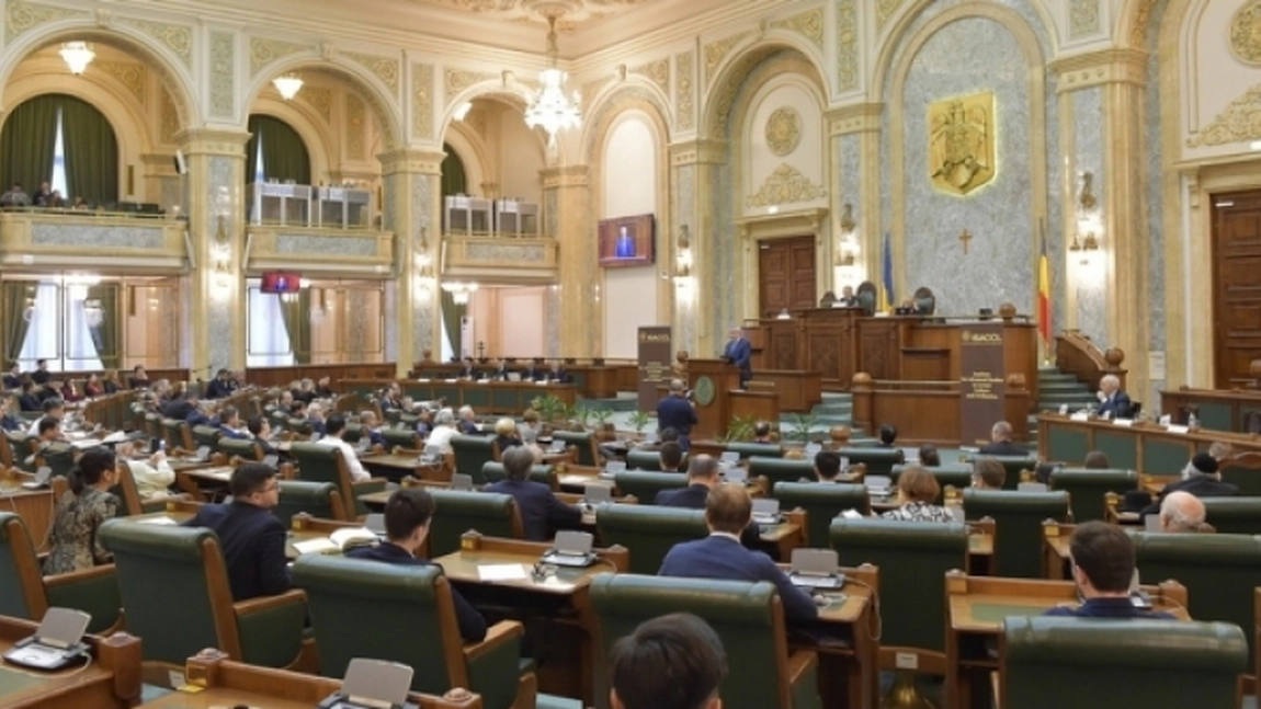Decizie de ultimă oră a Senatului! Cadrele didactice și personalul auxiliar vor primi stimulente financiare pe toată perioada stării de alertă