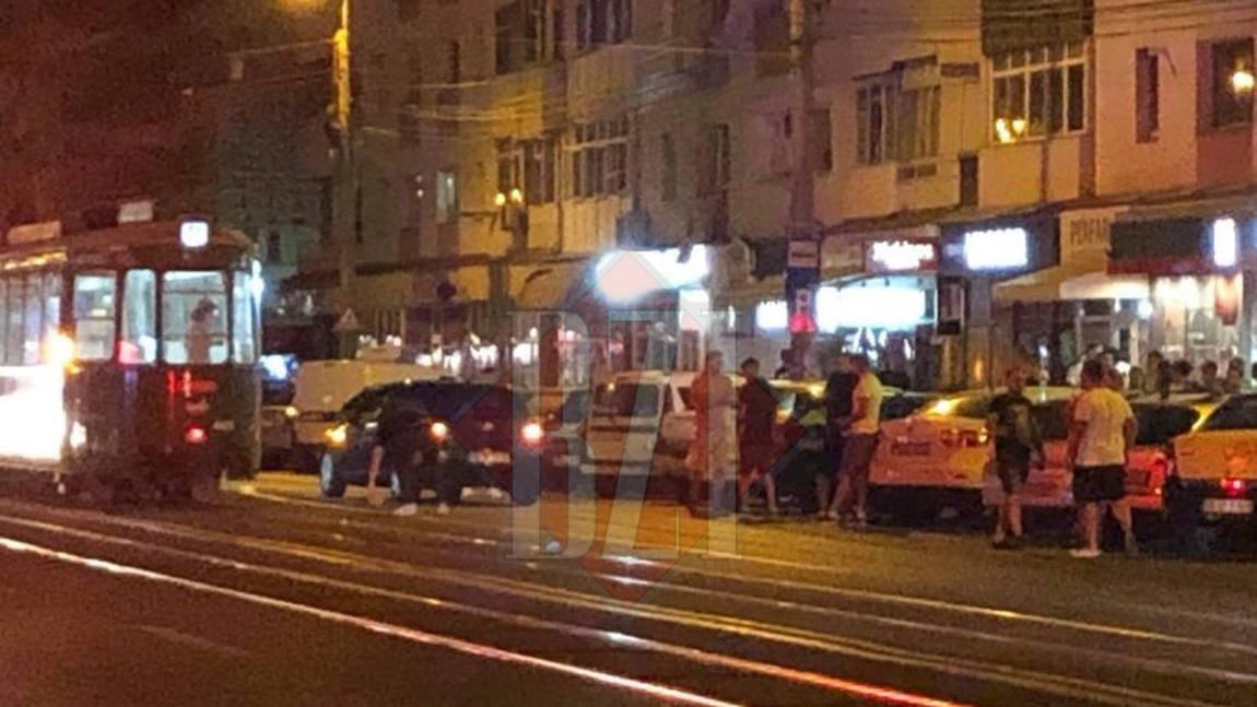 Accident rutier în Iași. Un pieton a fost lovit în plin de un autoturism - Exclusiv, Galerie Foto