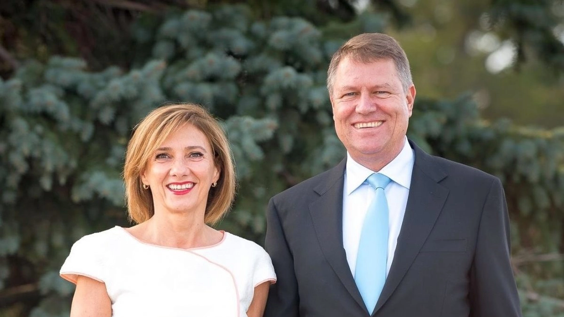 Carmen Iohannis, umilită de elevi. Ce puteau să îi facă soţiei preşedintelui