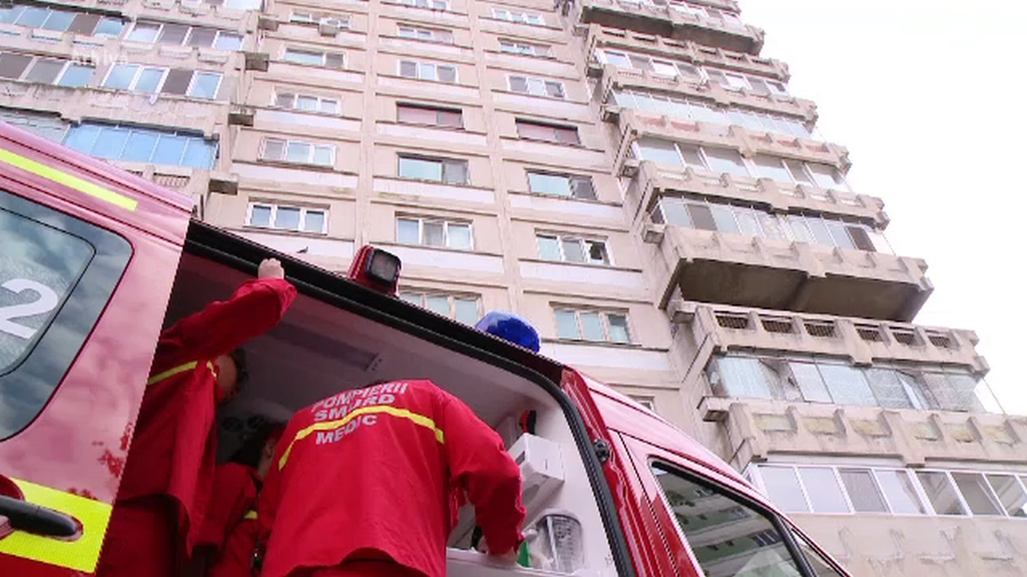 Copil căzut de la etajul unui bloc din municipiul Iași (EXCLUSIV)