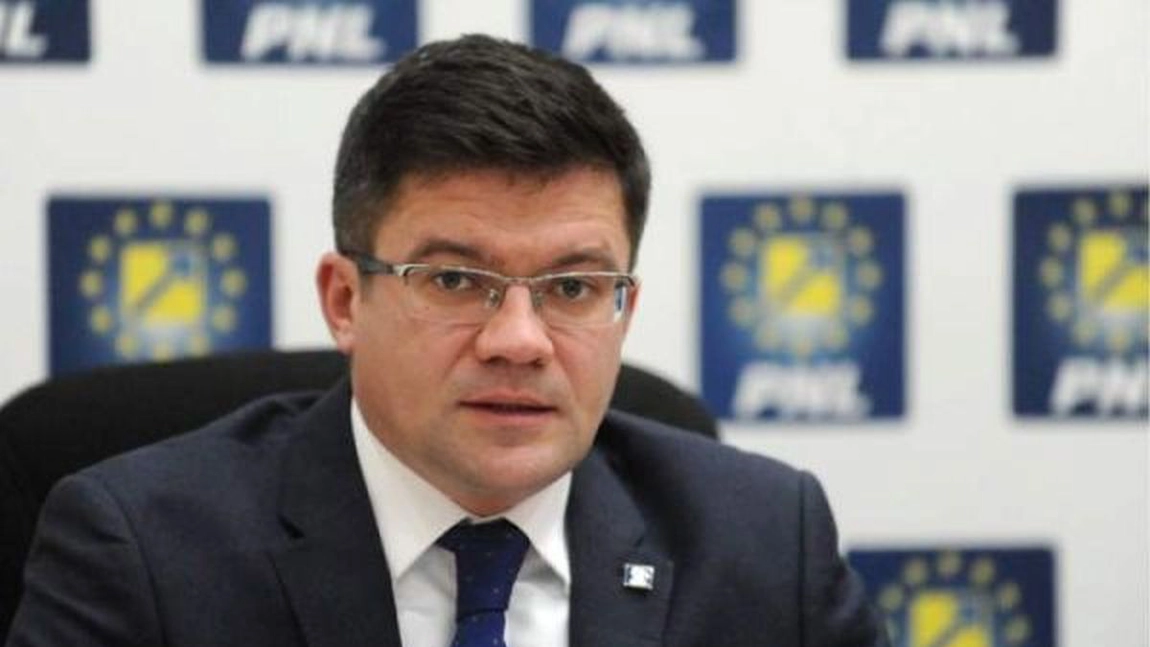 Costel Alexe: 