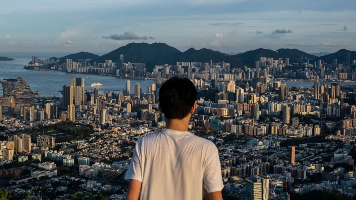 Bărbat din Hong Kong, reinfectat cu noul coronavirus la patru luni de la prima infectare