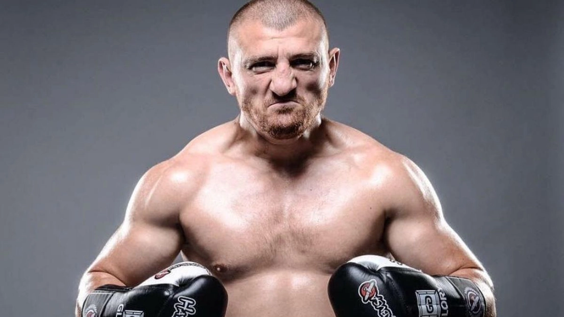 Cătălin Moroșanu se mută din Iași. Acesta vrea să candideze pentru funcția de consilier județean în Galați