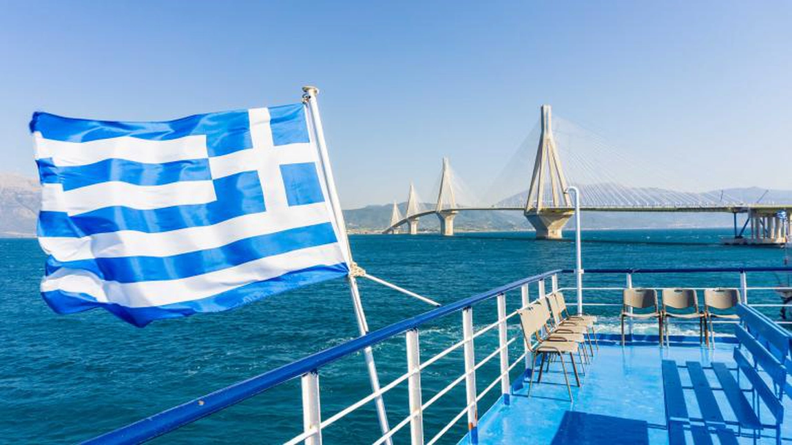 Grecia, anunț important pentru turiști. Va fi obligatoriu certificatul de vaccinare?