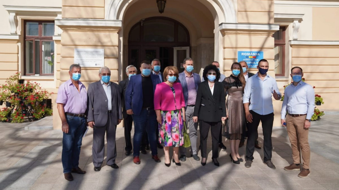 PMP Iași și-a lansat candidații la Primărie și Consiliul Local. Prof. univ. dr. ing. Dorina Isopescu va candida pentru funcția de primar - Galerie Foto