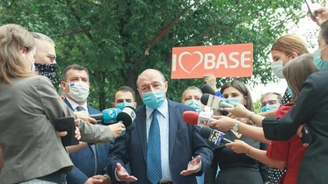 Propunere făcută de Traian Băsescu lui Nicușor Dan: „Eu primar al Capitalei, el viceprimar“