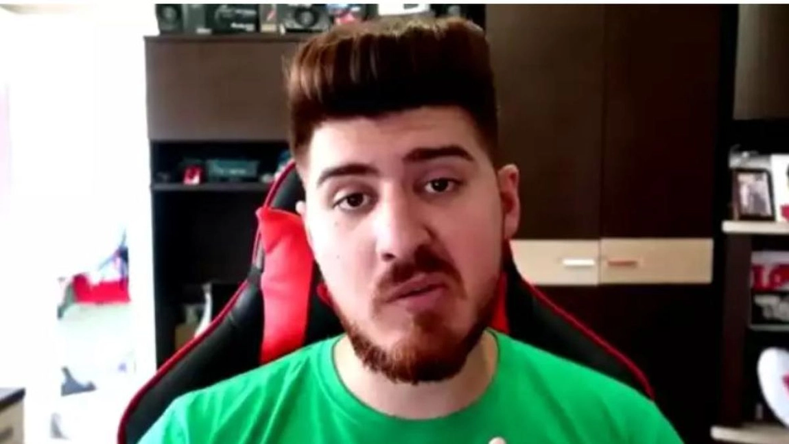 Apariție neașteptată pe rețelele de socializare: Vloggerul Colo s-a întors