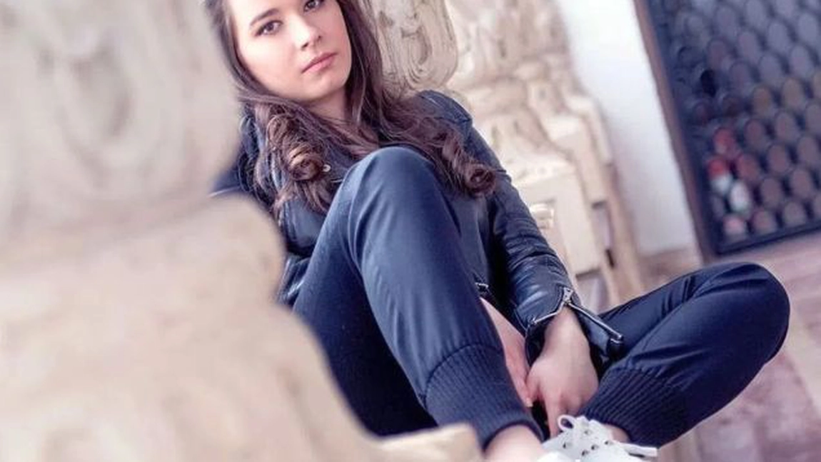 Kira Hagi și-a tatuat o cruce pe frunte. Care este semnificația acestui gest