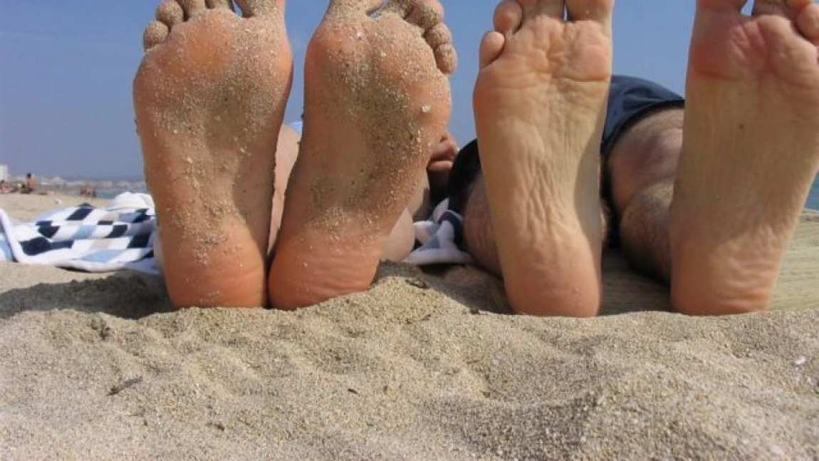 Boli care se pot ascunde în nisip