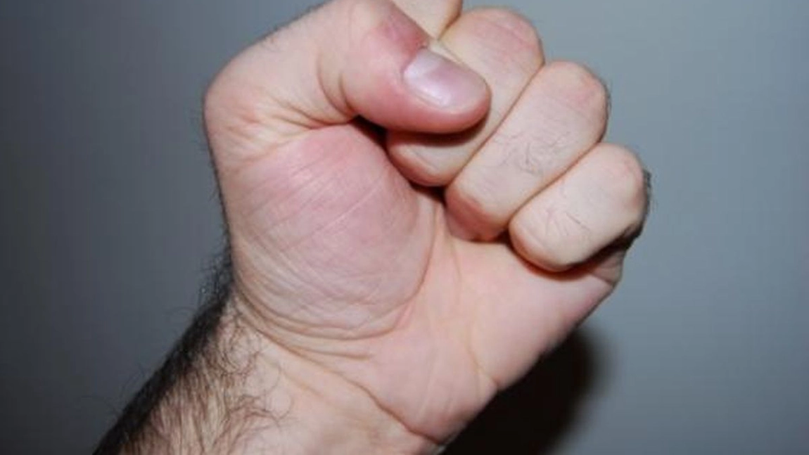 A făcut moarte de om, după o ceartă banală! A fost de ajuns o palmă pentru ca victima să își dea duhul! Acum, ieșeanul riscă ani grei de pușcărie pentru lovituri cauzatoare de moarte! (Exclusiv)