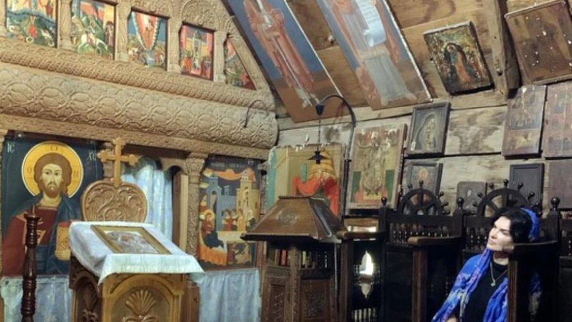 Monica Bârlădeanu a luat-o pe calea religiei. A trăit o experiență de neuitat