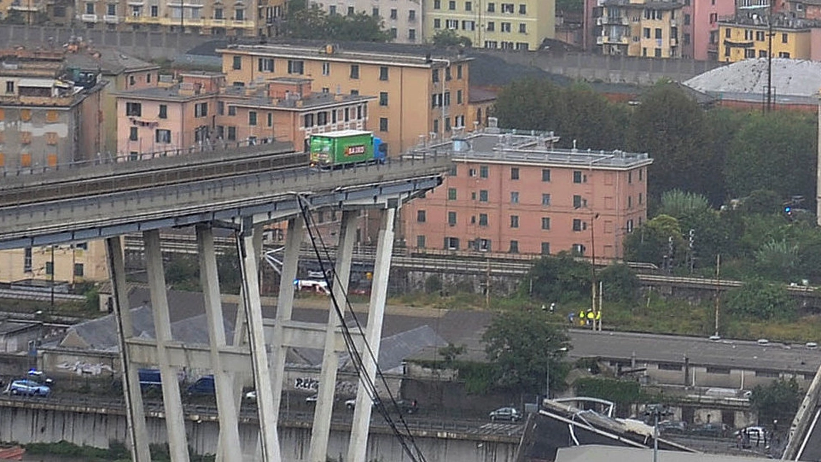 Noul pod din Genova va fi, astăzi, inaugurat
