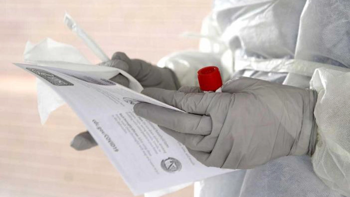Medicii avertizează: Kitul împotriva COVID-19 poate pune sănătatea în primejdie
