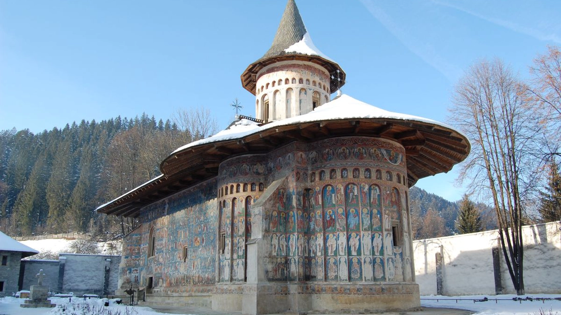 Alertă la Mănăstirea Voroneț din Suceava! Fosta și actuala stareță au fost testate pozitiv cu noul coronavirus