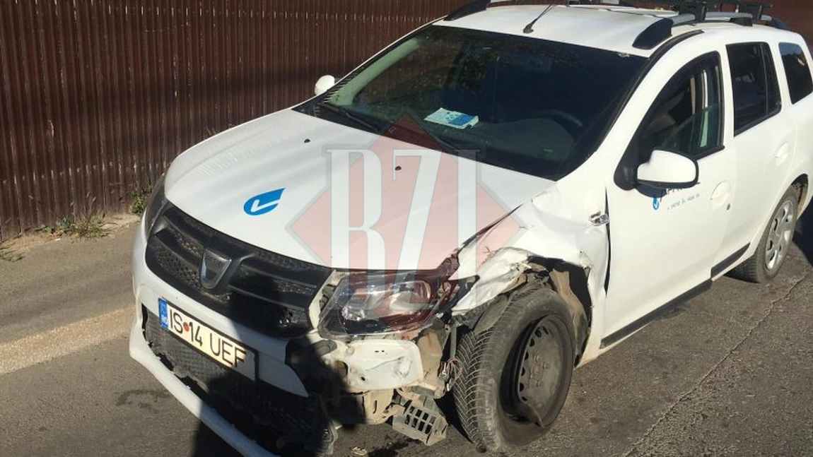 Accident rutier în Tătăraşi. Coliziune puternică între trei autoturisme - EXCLUSIV - FOTO/ VIDEO