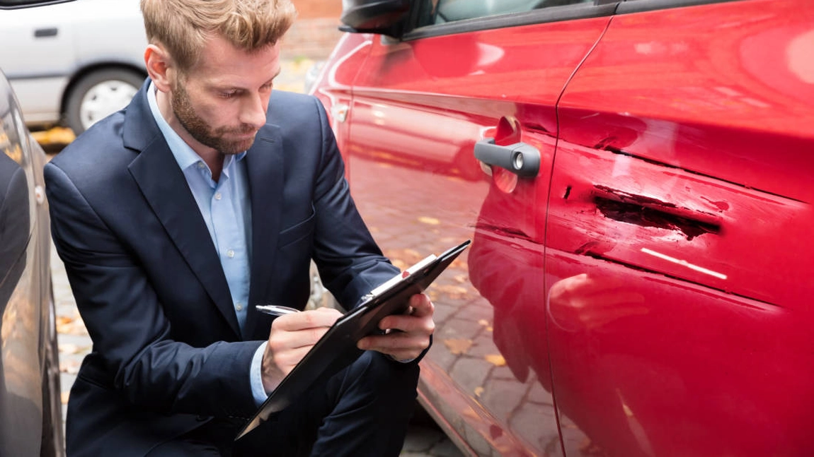 Aproximativ 10.000 de persoane, concediate de o importantă companie auto