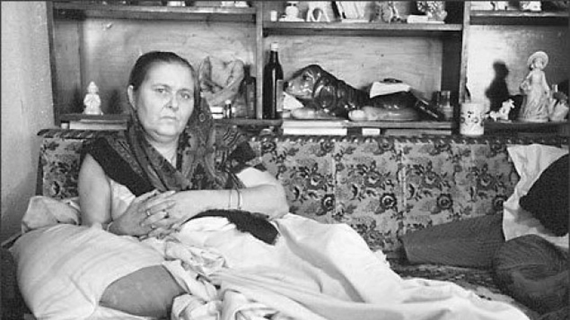 Cine a fost Mama Omida? Povestea reală a celei mai celebre vrăjitoare din România