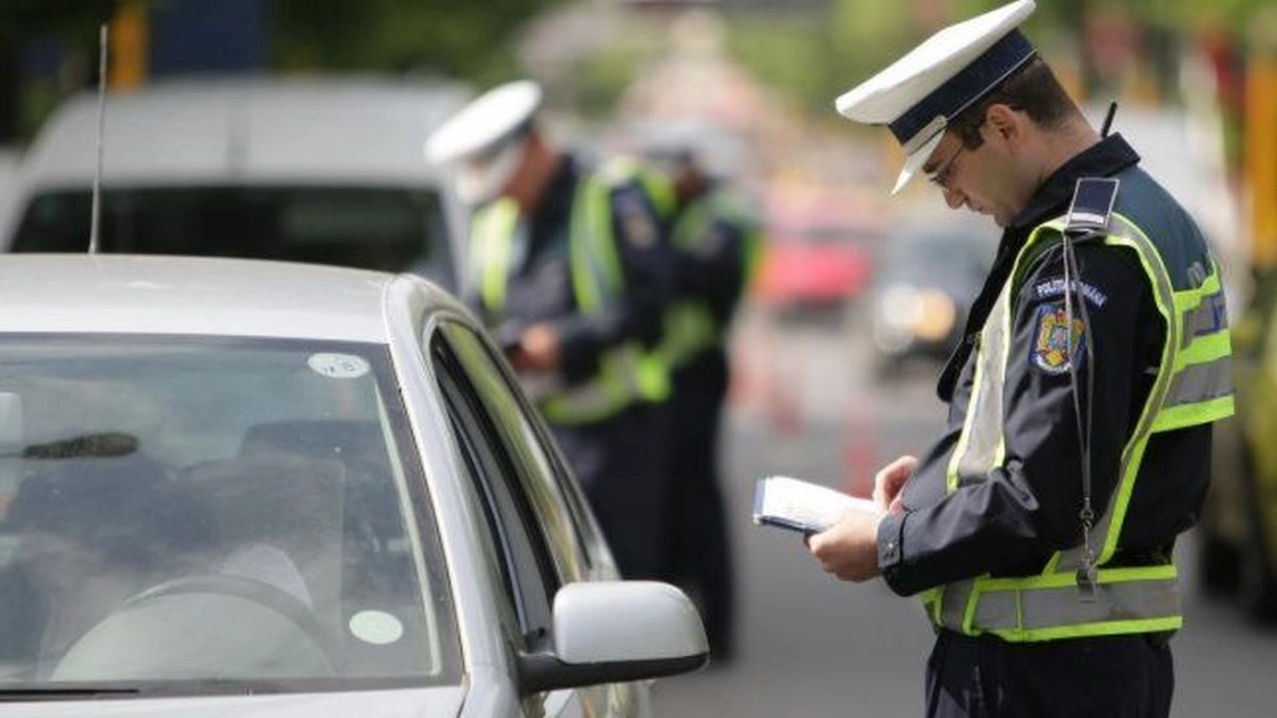 Polițiștii din Iași au dat sancțiuni pe bandă rulantă pentru șoferii iresponsabili!