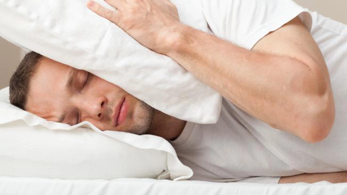Cum să adormiți în 2 minute, oriunde te-ai afla