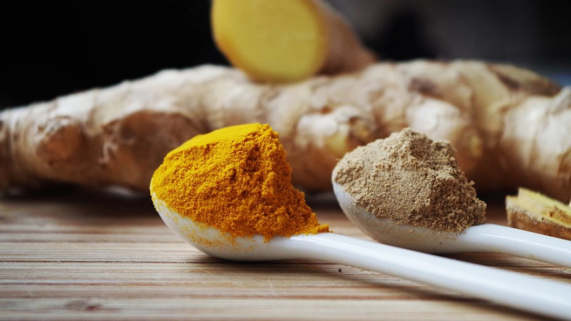 Studiu: Curcuma amelioreaza osteoartrita genunchiului