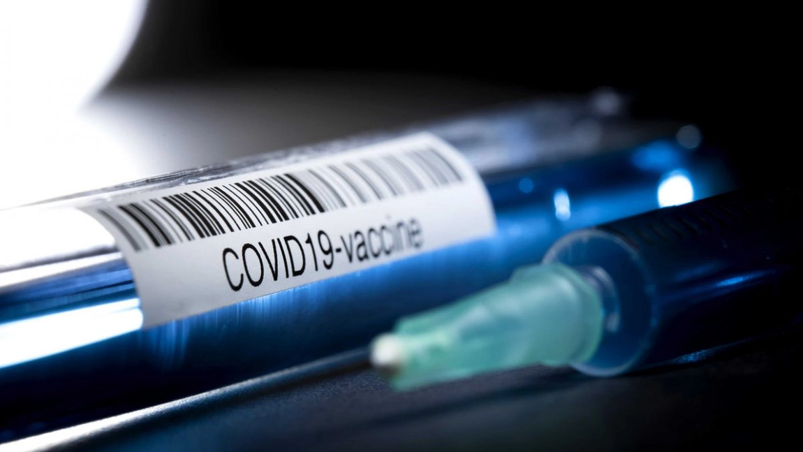 Vaccinurile împotriva coronavirusului încă nu sunt testate pe copii, iar experții sunt îngrijorați