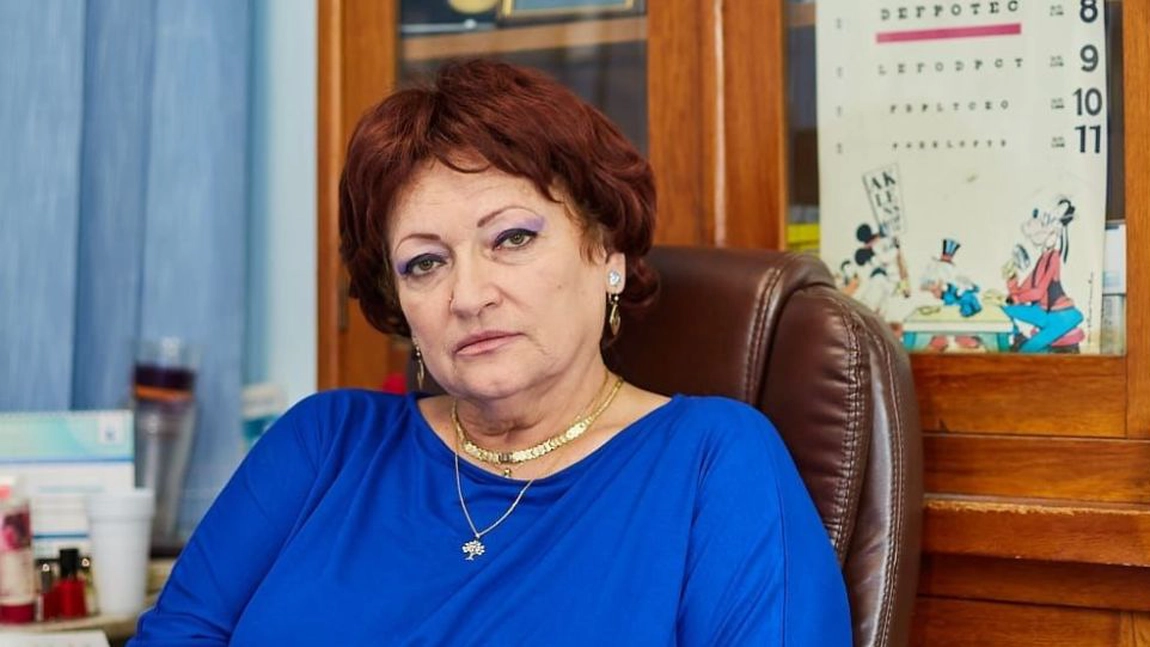 Dr. Monica Pop: La teatru se respectă cel mai serios purtarea măştii şi distanţarea!