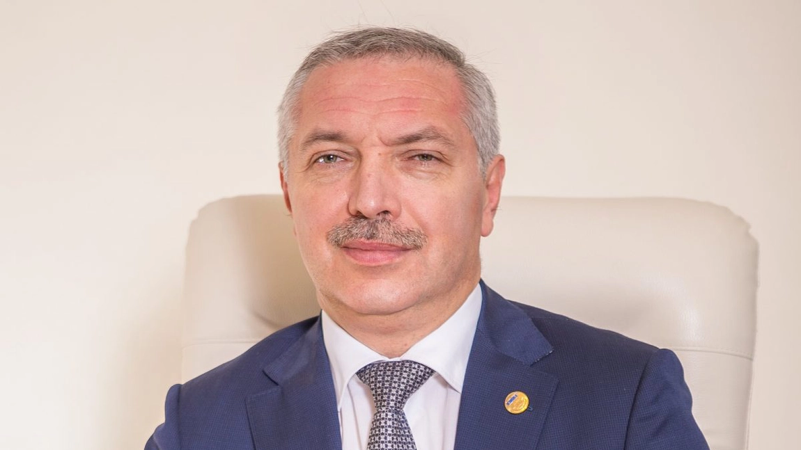 Prof. univ. dr. Leonard Azamfirei, rectorul UMF Târgu Mureș va fi pe lista PSD pentru alegerile parlamentare