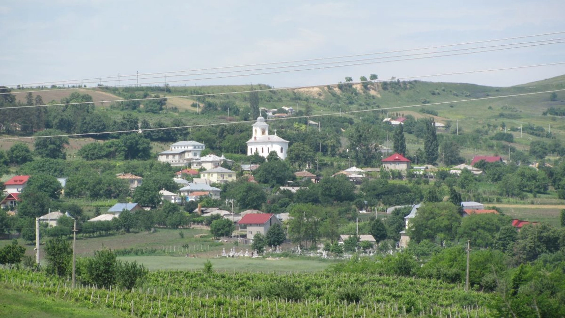 Compania Națională de Investiții construiește o sală de sport în comuna Deleni! Investiția este de 1,6 milioane de euro