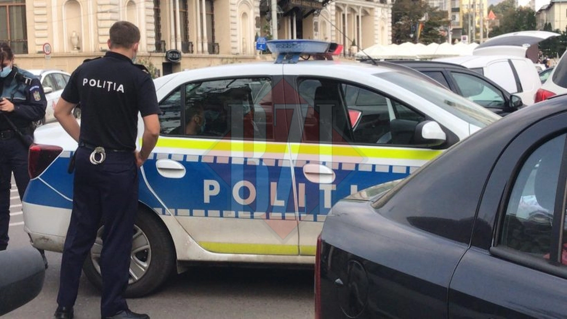 Un bărbat cu mandat de arestare a fost reţinut de poliţiştii ieşeni - GALERIE FOTO, VIDEO/ EXCLUSIV