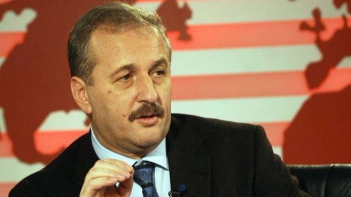 Ce spune, Vasile Dâncu, despre racolarea medicilor în PSD pentru alegerile parlamentare