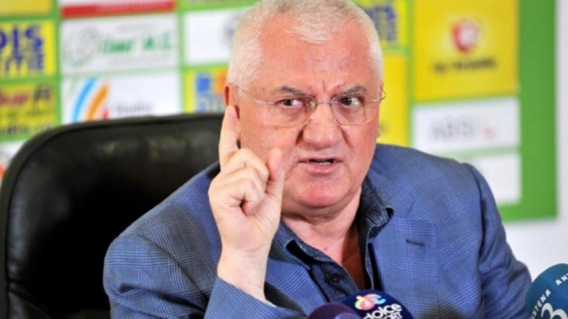 Ce pensie de lux are Mitică Dragomir. Fostul preşedinte al Ligii Profesioniste de Fotbal are trei pensii speciale care îi aduc lunar sume fabuloase