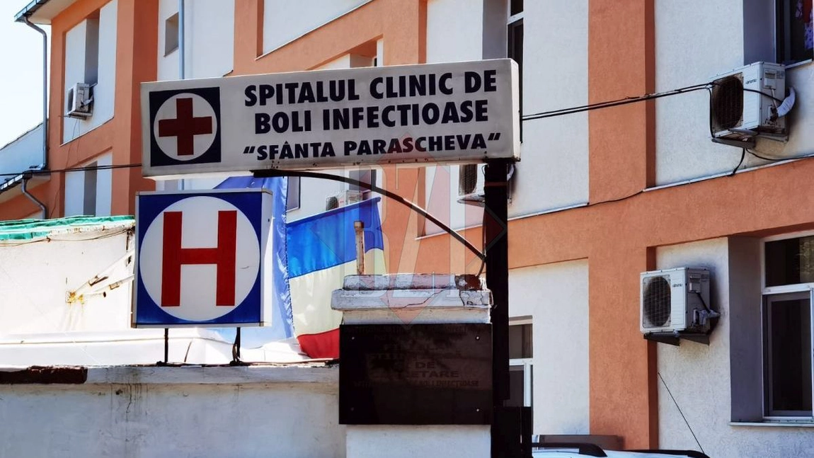 Ieri, Iașul a înregistrat 181 de noi infectați cu COVID-19! În fața spitalelor stau zeci de oameni la rând pentru a aștepta să fie internați! Mulți ieșeni au fost trimiși acasă fără tratament