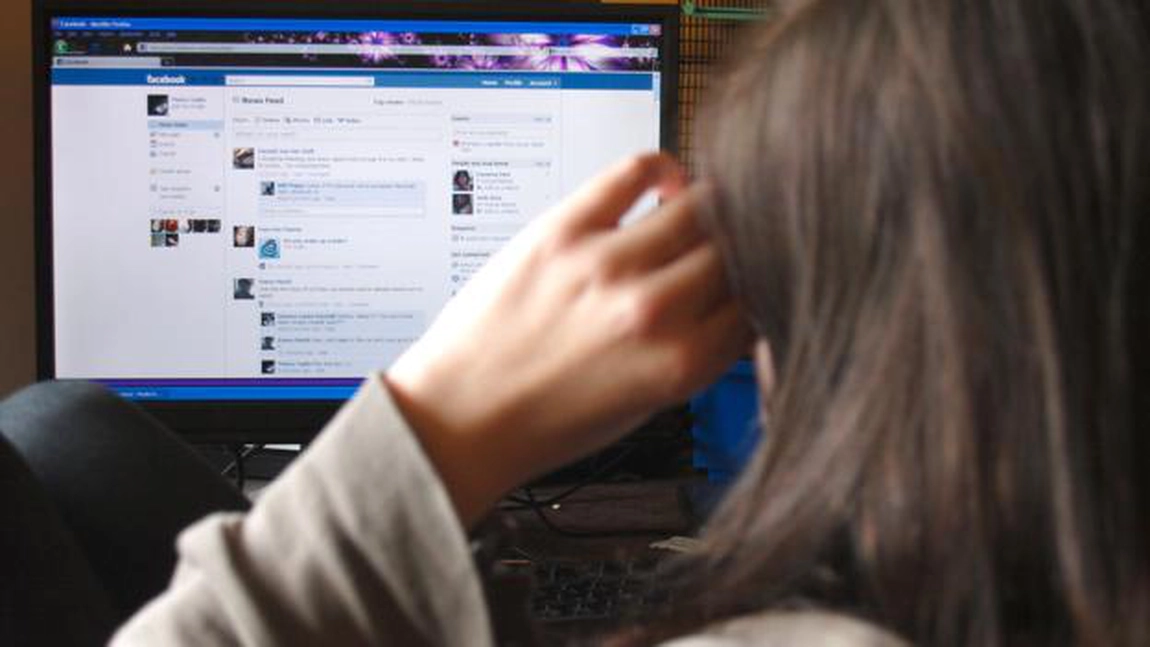 Facebook acuzat că a forțat personalul să revină la birouri în contextul pandemiei de COVID-19
