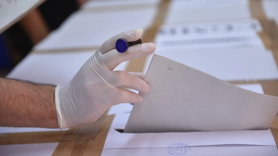 Ce reguli trebuie să respectați dacă mergeți la vot