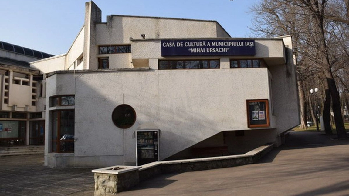 Apreciat spectacol de teatru la nivel național și internațional, 