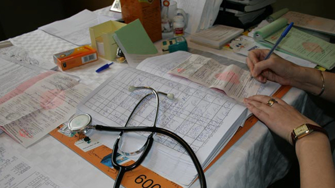 Cum iei concediu medical dacă eşti depistat cu covid sau ai stat în izolare