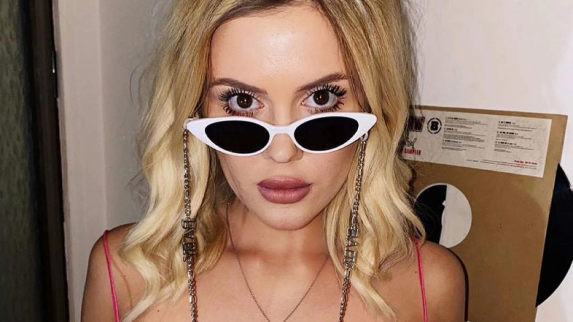 Emily Burghelea se răzbună pe Acces Direct: ”O să iasă cu scântei! Nu vă zic ora!”