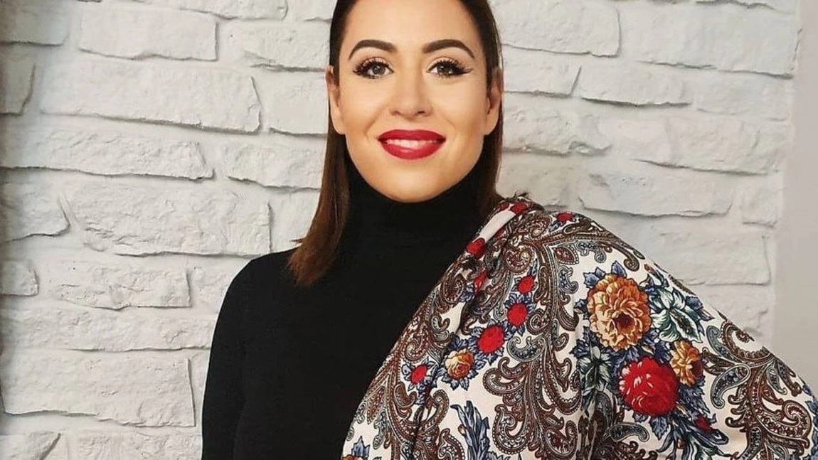 Oana Roman, realitate VS Instagram. Cum arată ăn realitate vedeta? Deși susține că a slăbit foarte mult, imaginile o contrazic