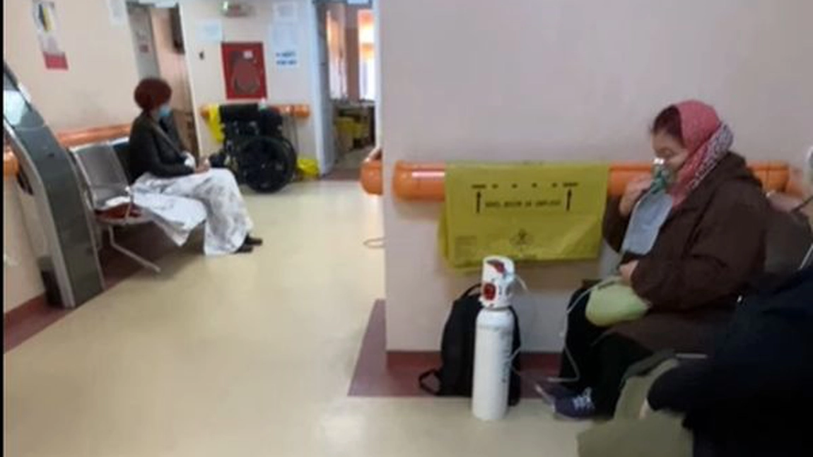 Medicul care a făcut publice imaginile de la „Matei Balş“: „Sălile de așteptare s-au transformat într-o adevărată sală de terapie intensivă!“