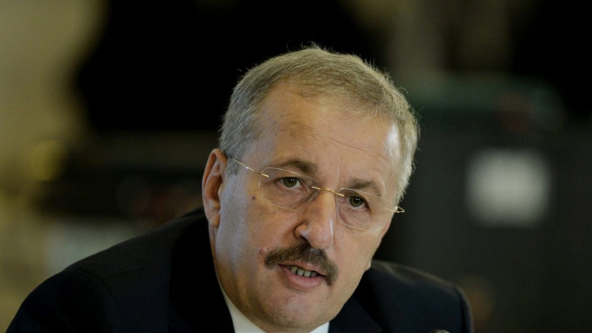 Vasile Dîncu este confirmat pozitiv cu noul coronavirus