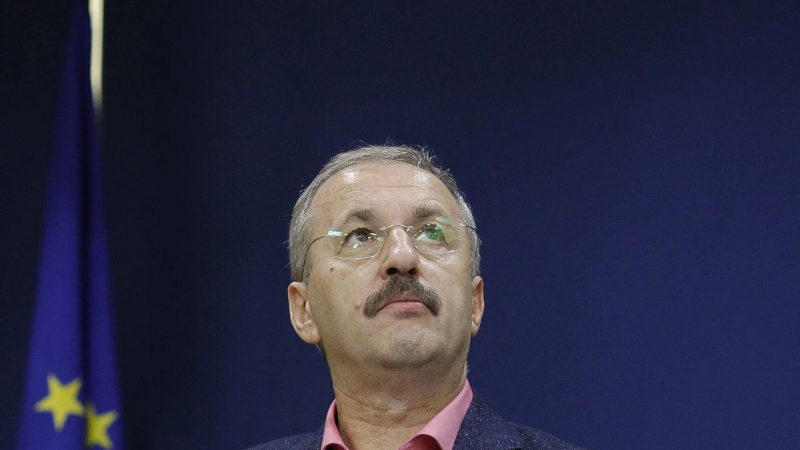 De ce Vasile Dîncu nu a purtat mască la întâlnirea cu liderul AUR, George Simion? Vasile Dîncu: „Este o exagerare”