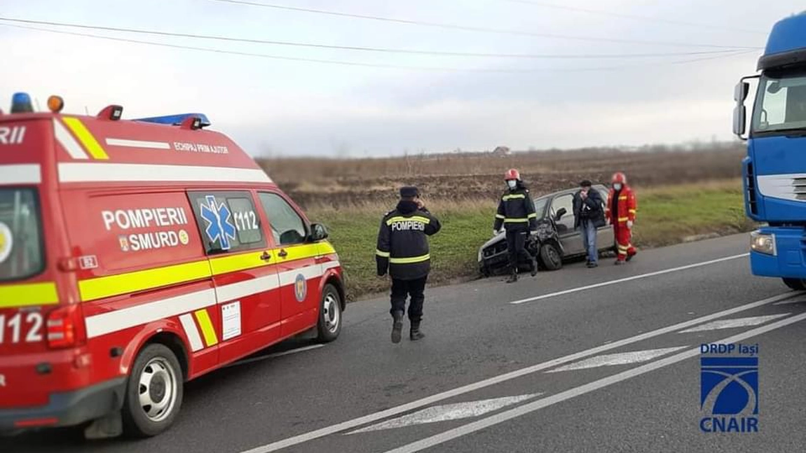 Accident rutier în localitatea ieşeană Bălţaţi. Traficul este îngreunat după coliziunea a două maşini - EXCLUSIV